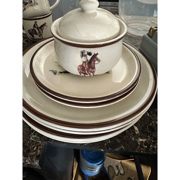 Dinnerware, Vintage - Picture 8 of 12